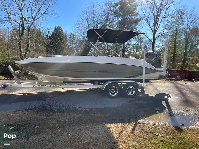 Slide: The Image of Stingray 212SC 2016 - 16084415