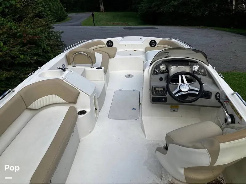 Slide: The Image of Stingray 212SC 2016 - 15890843