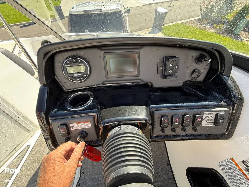 Slide: The Image of Yamaha AR195 2019 - 15929187