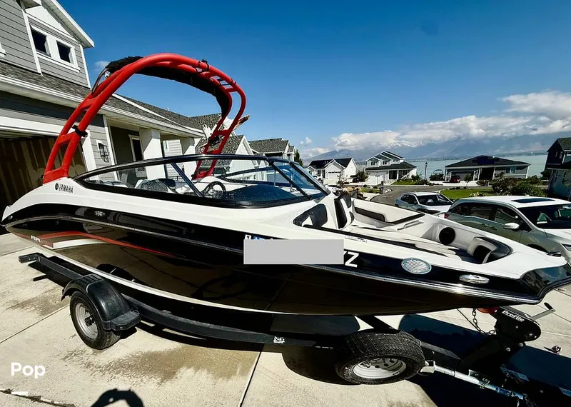 Slide: The Image of Yamaha AR195 2019 - 15929262