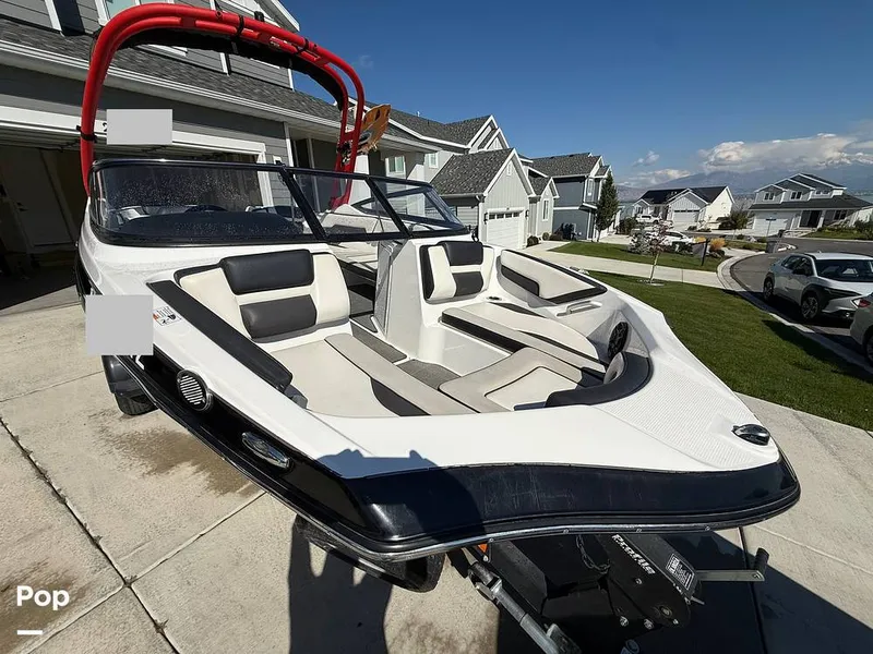 Slide: The Image of Yamaha AR195 2019 - 15929265