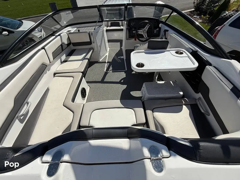 Slide: The Image of Yamaha AR195 2019 - 15929288