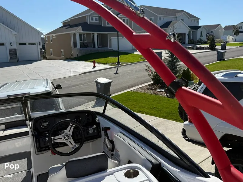 Slide: The Image of Yamaha AR195 2019 - 15929291