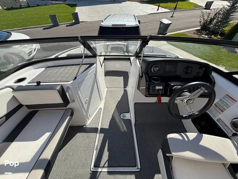 Slide: The Image of Yamaha AR195 2019 - 15929297