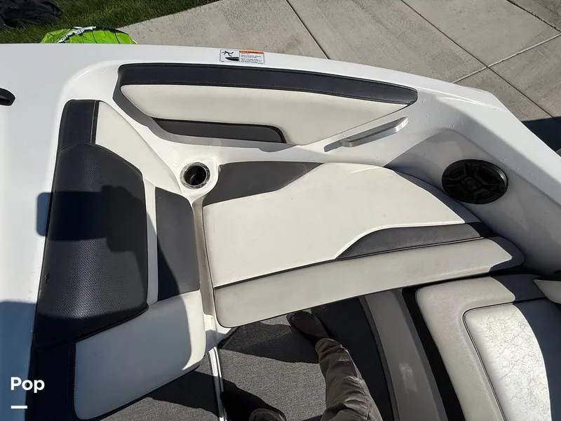 Slide: The Image of Yamaha AR195 2019 - 15929312