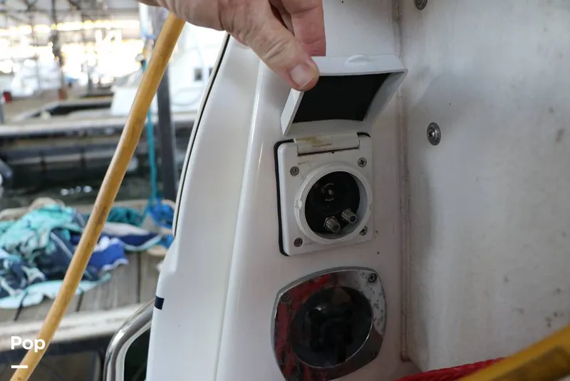 Slide: The Image of Larson 330 Cabrio 2005 - 16064775