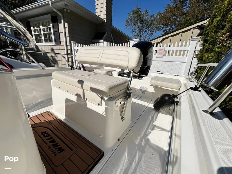 Slide: The Image of Boston Whaler Montauk 170 2021 - 15925876