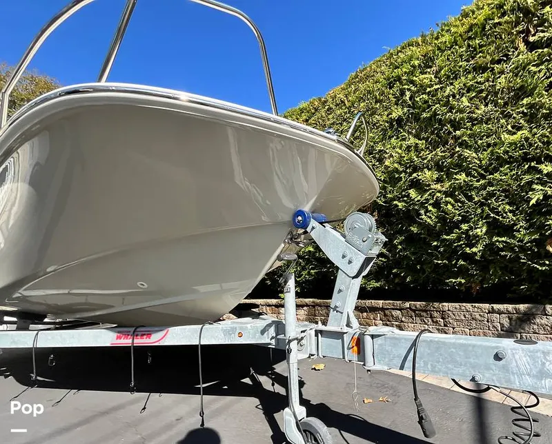 Slide: The Image of Boston Whaler Montauk 170 2021 - 15925879