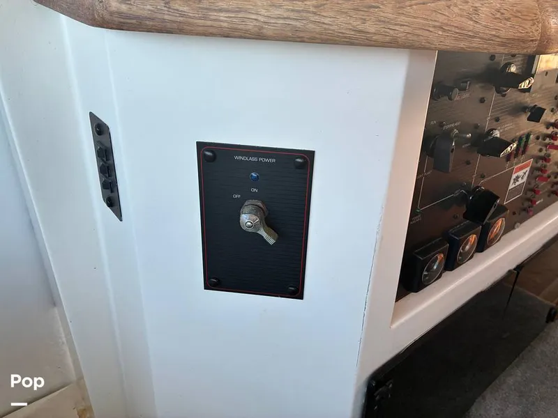 Slide: The Image of Bayliner 4588 Pilothouse 1992 - 16184413