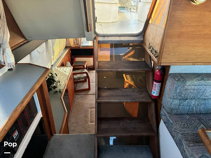 Slide: The Image of Bayliner 4588 Pilothouse 1992 - 16184430