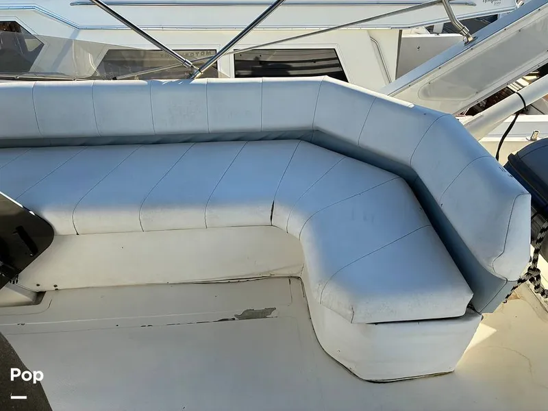 Slide: The Image of Bayliner 4588 Pilothouse 1992 - 16184434