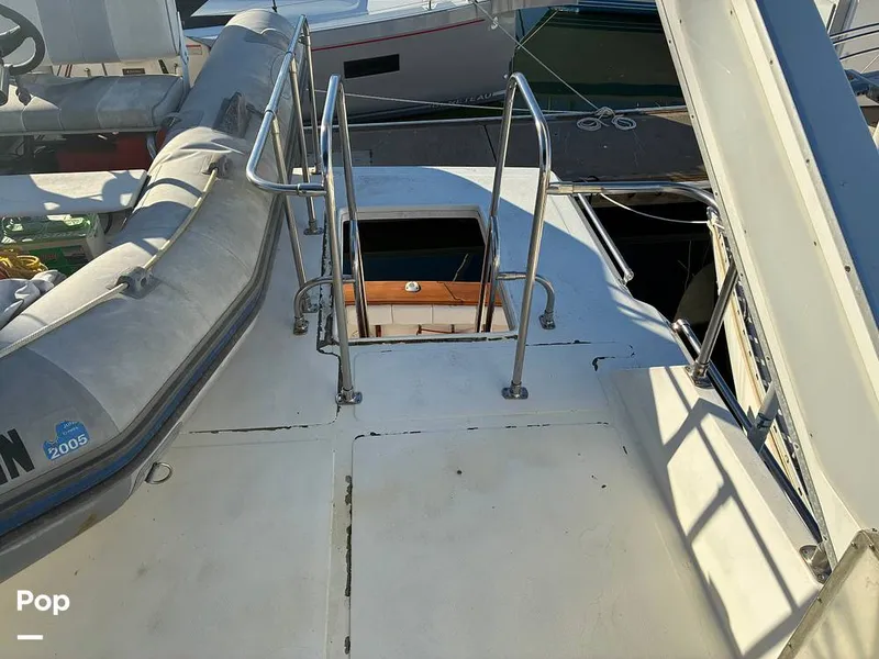 Slide: The Image of Bayliner 4588 Pilothouse 1992 - 16184437