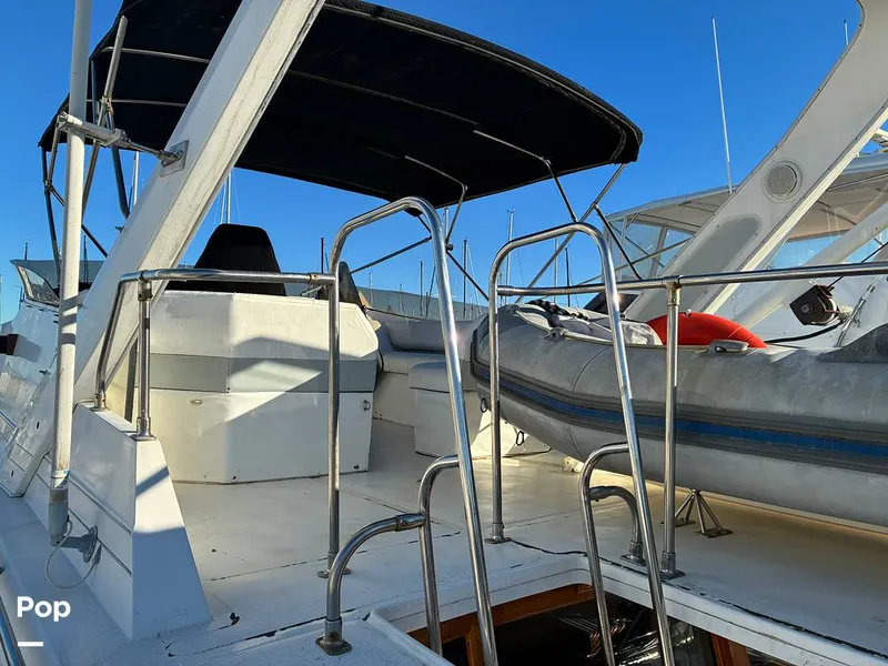 Slide: The Image of Bayliner 4588 Pilothouse 1992 - 16184319