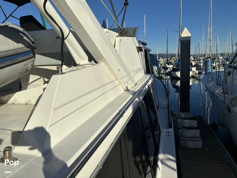 Slide: The Image of Bayliner 4588 Pilothouse 1992 - 16184331