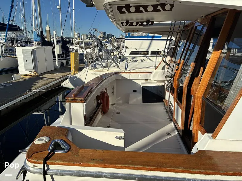 Slide: The Image of Bayliner 4588 Pilothouse 1992 - 16184316