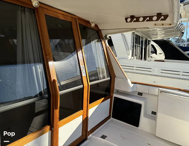 Slide: The Image of Bayliner 4588 Pilothouse 1992 - 16184358