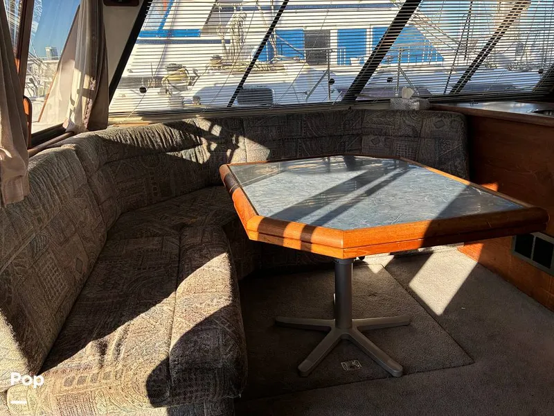 Slide: The Image of Bayliner 4588 Pilothouse 1992 - 16184352