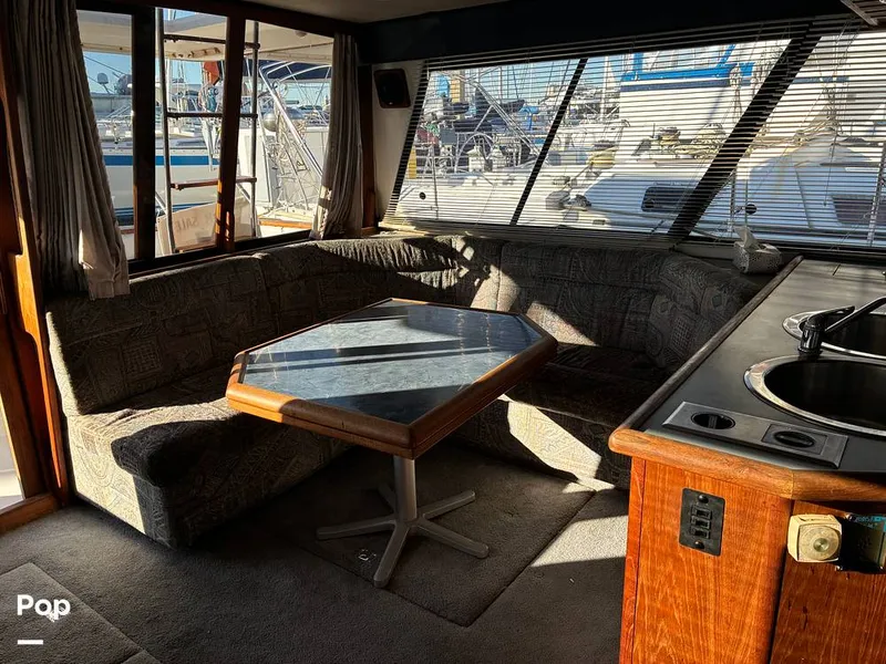 Slide: The Image of Bayliner 4588 Pilothouse 1992 - 16184349