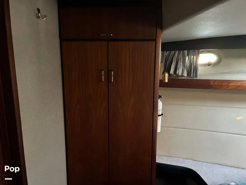 Slide: The Image of Bayliner 4588 Pilothouse 1992 - 16184380