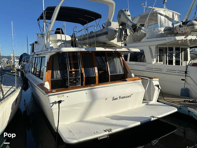 Slide: The Image of Bayliner 4588 Pilothouse 1992 - 16184310