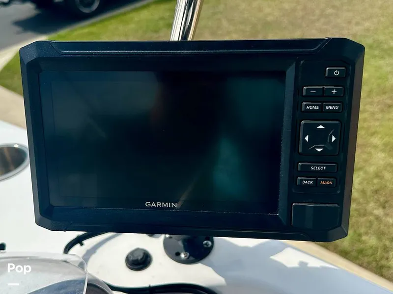 Slide: The Image of GPS / Fishfinder - 15890980