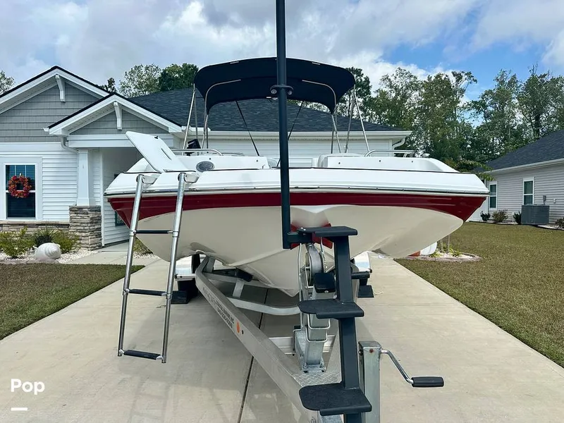 Slide: The Image of Trailer Steps - 15890863