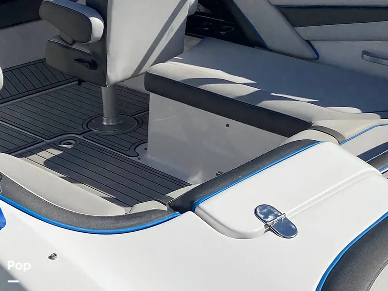 Slide: The Image of Yamaha AR 240 2020 - 15926555