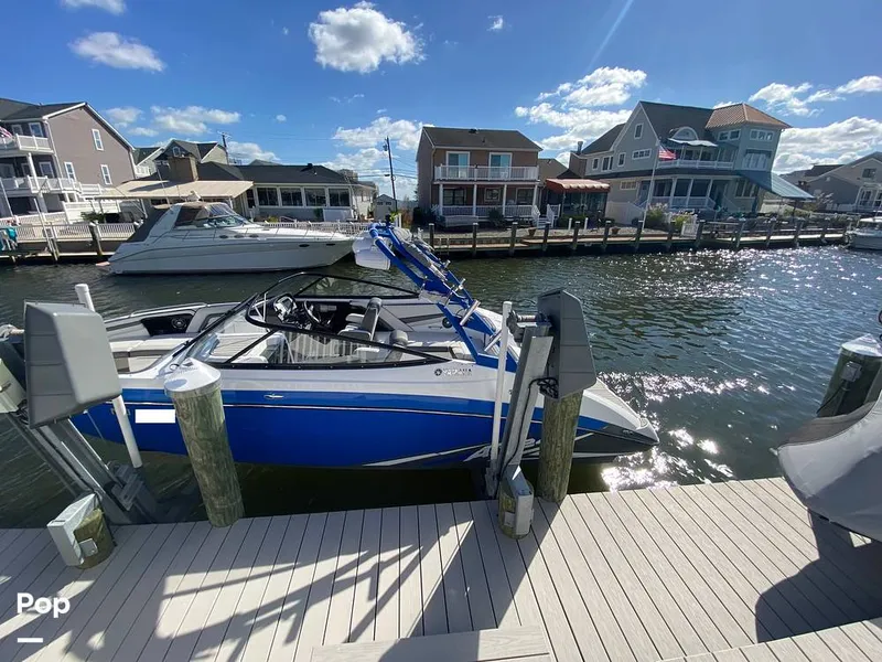 Slide: The Image of Yamaha AR 240 2020 - 15926541