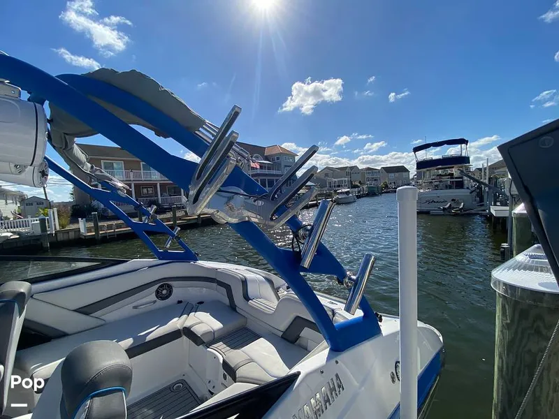 Slide: The Image of Yamaha AR 240 2020 - 15926559