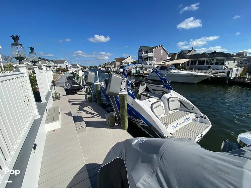 Slide: The Image of Yamaha AR 240 2020 - 15926545