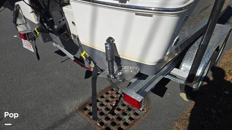 Slide: The Image of Robalo R207 2024 - 15967763