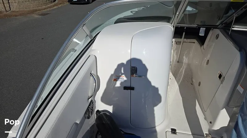 Slide: The Image of Robalo R207 2024 - 15967781