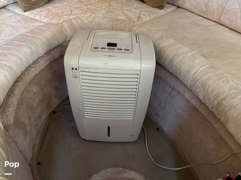 Slide: The Image of Sea Ray 290 Sundancer 2000 - 16232688