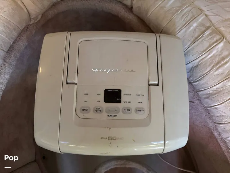 Slide: The Image of Sea Ray 290 Sundancer 2000 - 16232689