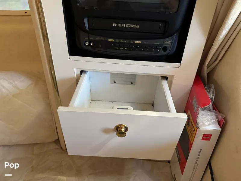 Slide: The Image of Sea Ray 290 Sundancer 2000 - 16232691