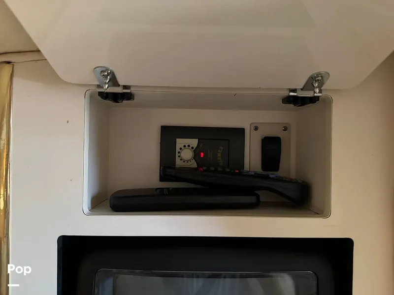 Slide: The Image of Sea Ray 290 Sundancer 2000 - 16232692