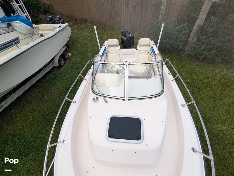 Slide: The Image of Grady-White Adventure 208 2002 - 15960237