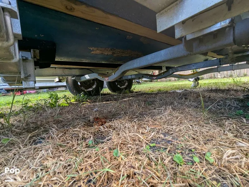 Slide: The Image of Grady-White Adventure 208 2002 - 15960339