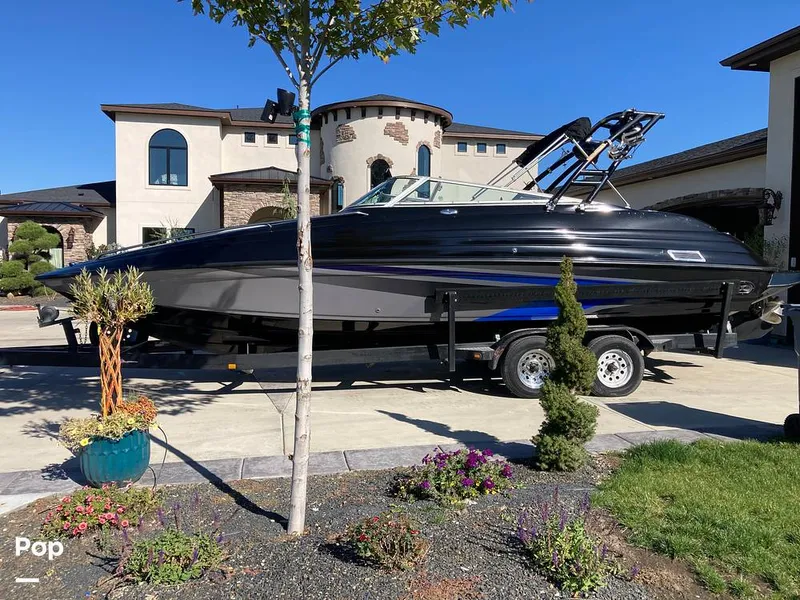 Slide: The Image of Crownline Boats 266 CCR 2002 - 15926384