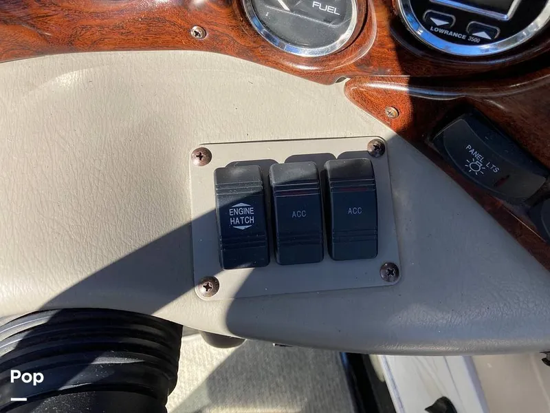 Slide: The Image of Crownline Boats 266 CCR 2002 - 15926453