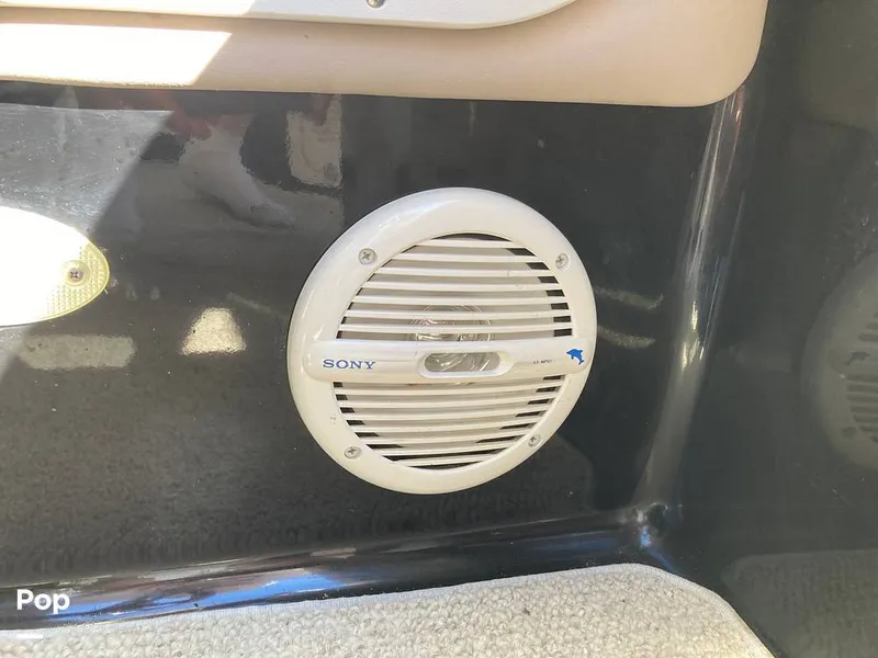 Slide: The Image of Sony Speaker - 15926462