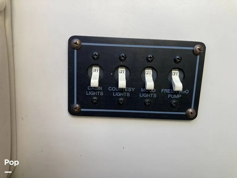 Slide: The Image of Crownline Boats 266 CCR 2002 - 15926464