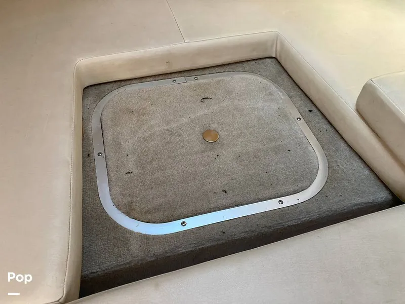 Slide: The Image of Cabin Storage - 15926470