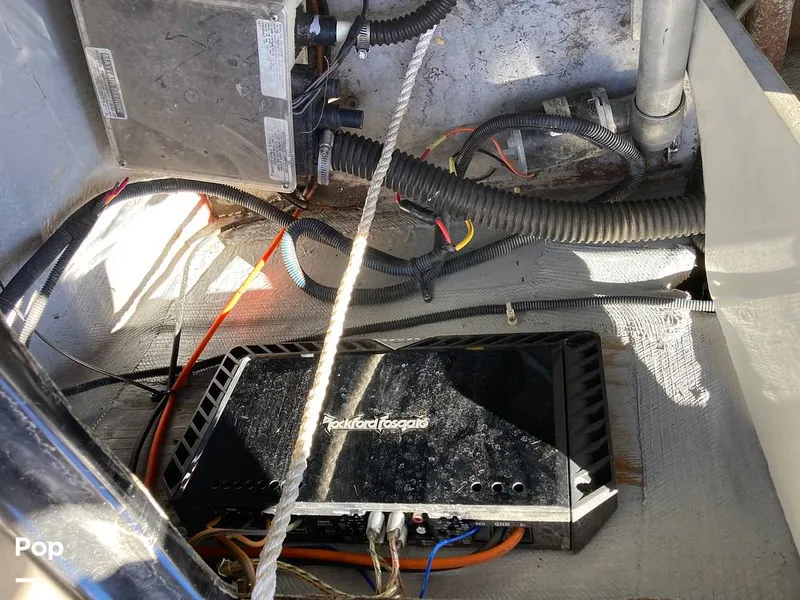 Slide: The Image of Crownline Boats 266 CCR 2002 - 15926506