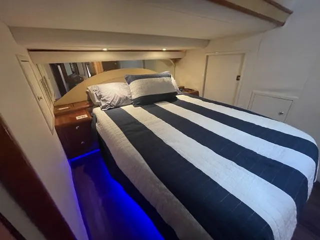 Slide: The Image of Neptunus 5619 Express Yacht 2001 - 35