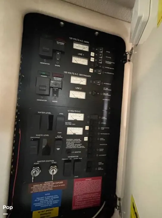 Slide: The Image of Sea Ray 330 Sundancer 1996 - 15895152