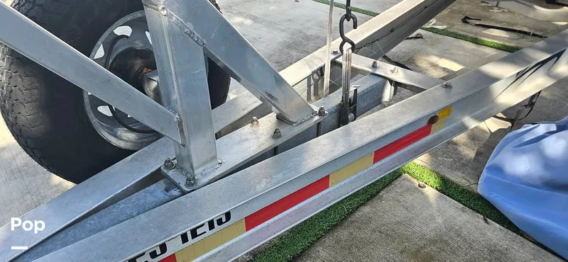 Slide: The Image of Axopar 28 AFT Cabin 2021 - 15916018