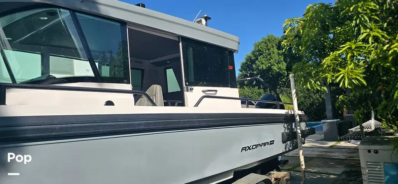 Slide: The Image of Axopar 28 AFT Cabin 2021 - 15916010