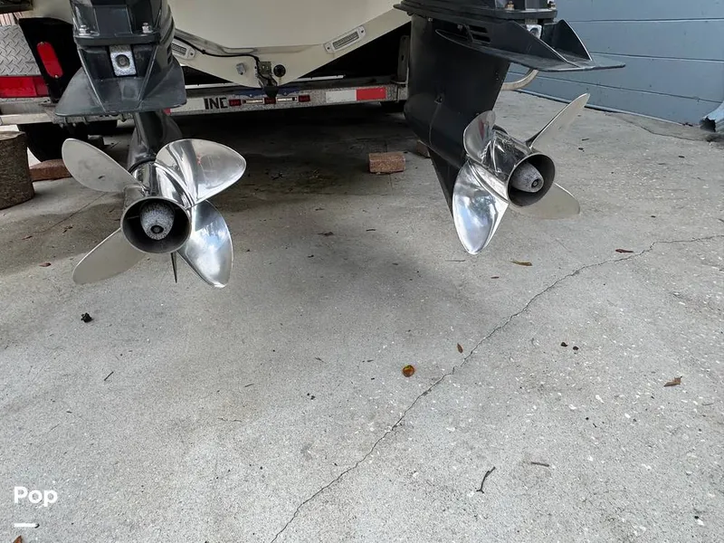 Slide: The Image of Hydra-Sports Vector 2796 CC 2000 - 15919451