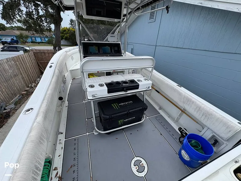 Slide: The Image of Hydra-Sports Vector 2796 CC 2000 - 15919464